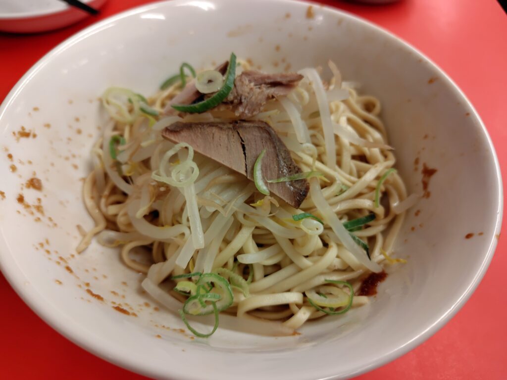 大衆中華「来来」のにんにくそば