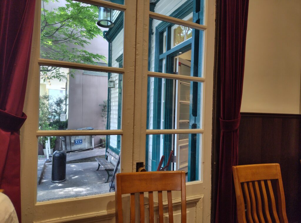 スターバックスコーヒー北野異人館店
