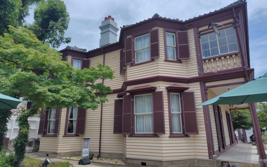 ラインの館