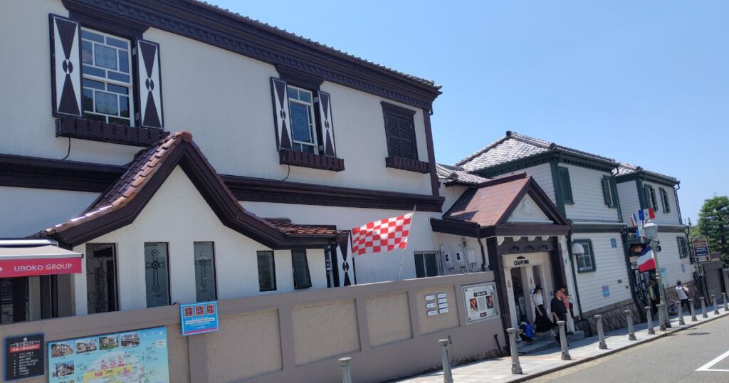 北野通りのベンの家、洋館長屋(フランス館)、英国館