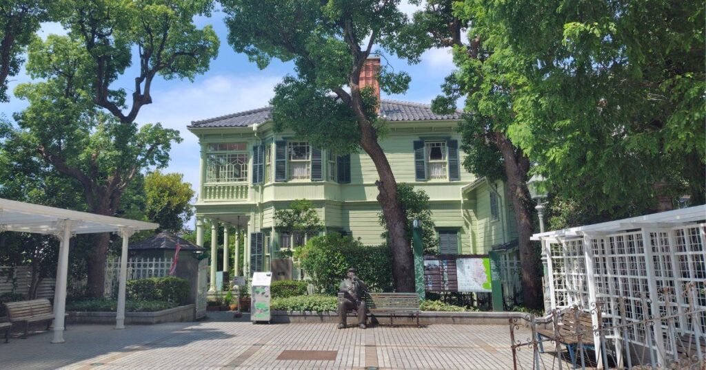 緑が美しい萌黄の館