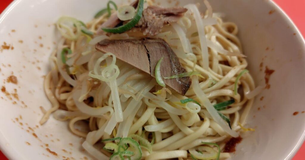 にんにくそば（汁なし）アップ