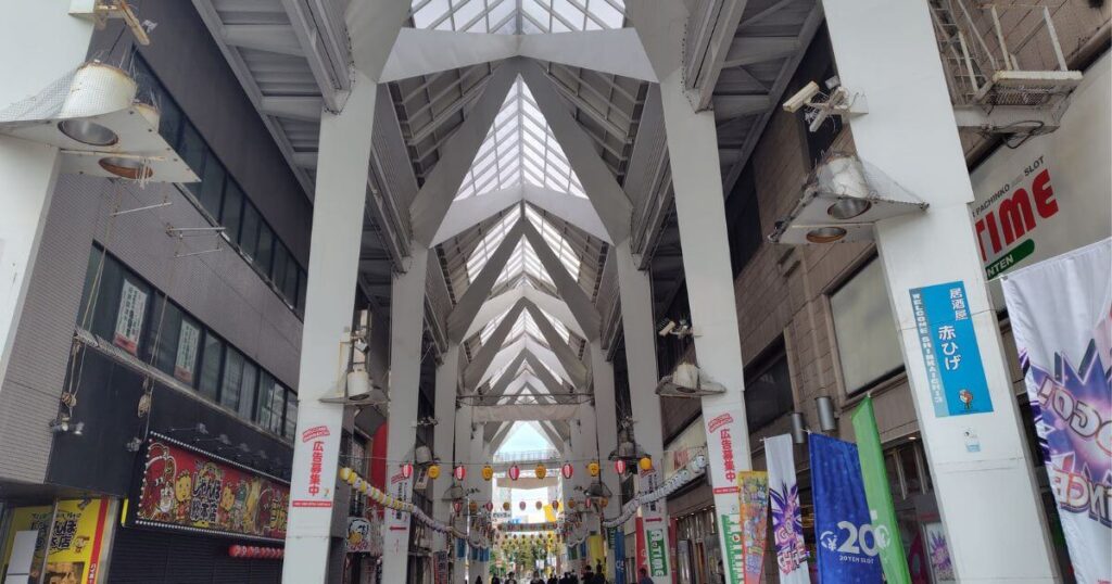 新開地本通商店街