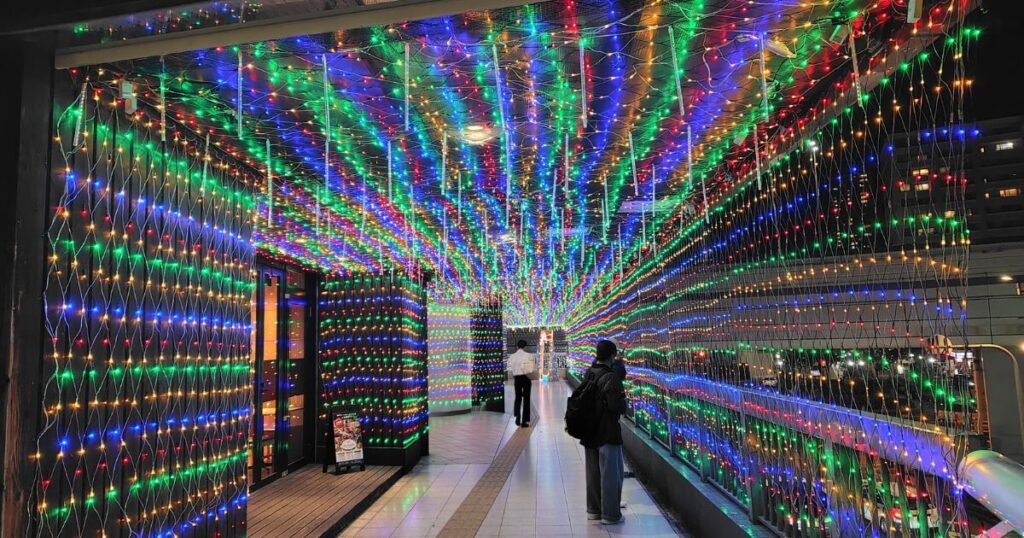 神戸ポートタワーホテル2階の光の回廊