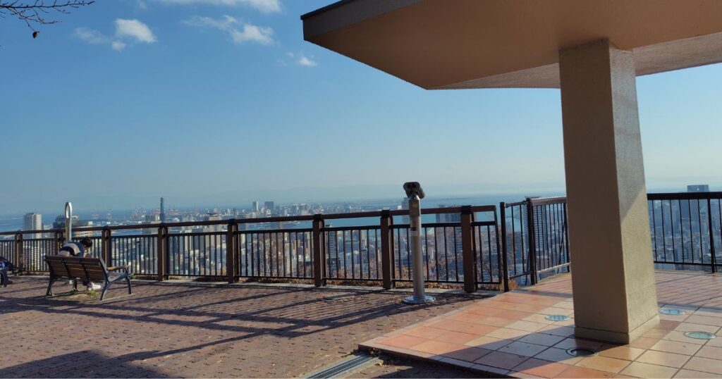 ビーナステラスのベンチ